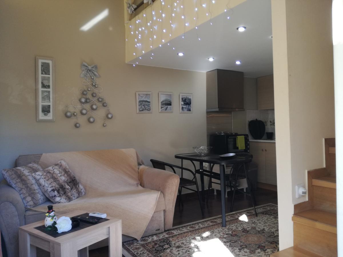 Agapi'S Two Levels Studio Atenas Exterior foto